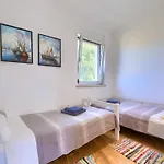 House Krnic 1 Pelegrin